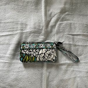 Vera Bradley Island Blooms Wristlet